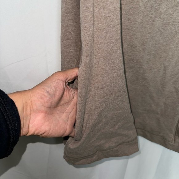 Lululemon Cardigan  Size 4/6 - Picture 3 of 6
